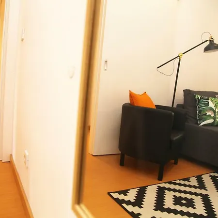 Apartment Oasis *